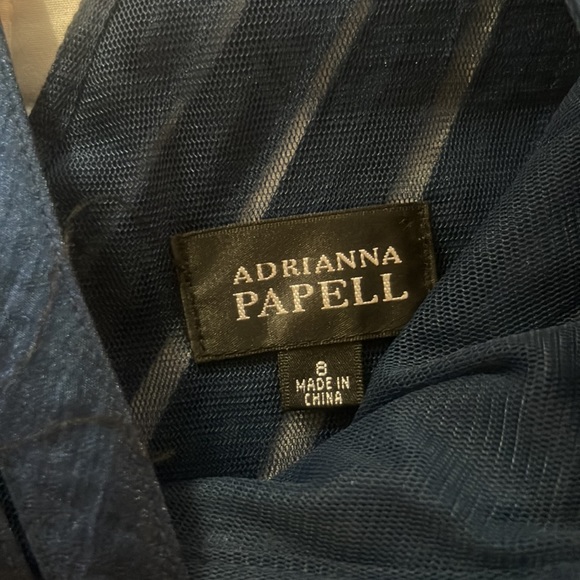 Casual or social dress - Picture 5 of 10